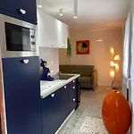 Orange & Art Apartment Clermont-Ferrand