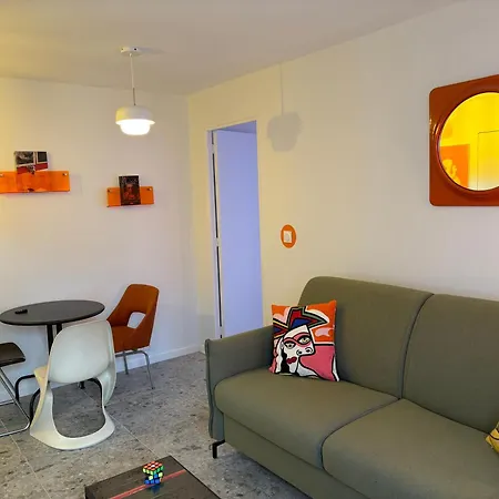 Appartement Orange & Art