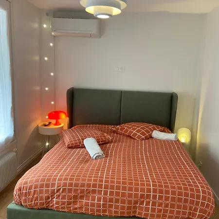 Appartement Orange & Art
